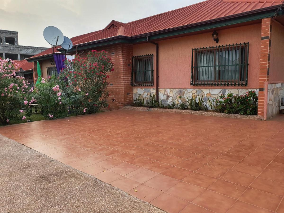 Santa Monica Home Lodge Senchi Exterior photo