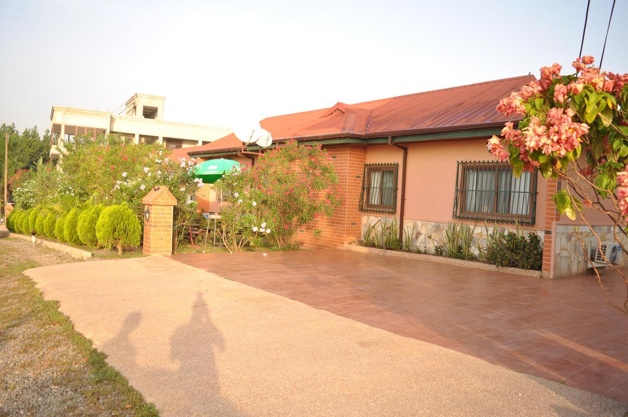 Santa Monica Home Lodge Senchi Exterior photo